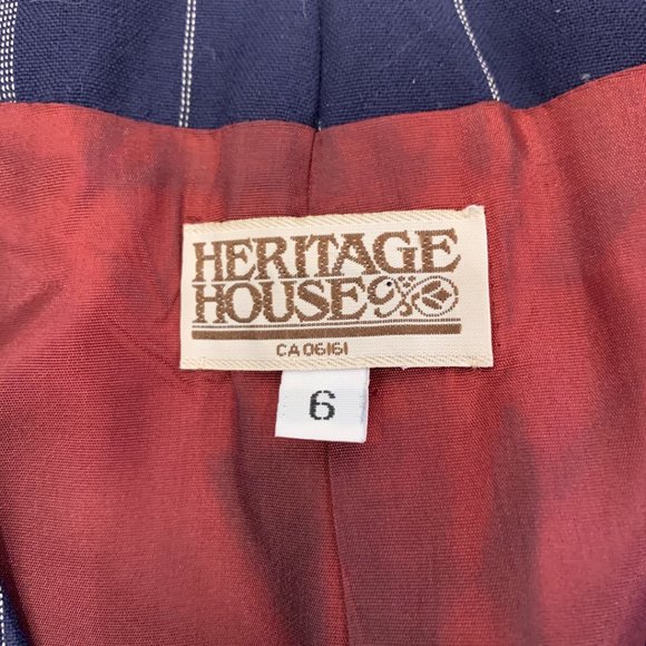 Vintage 80's Navy Pinstripe Blazer - Picture 9 of 10